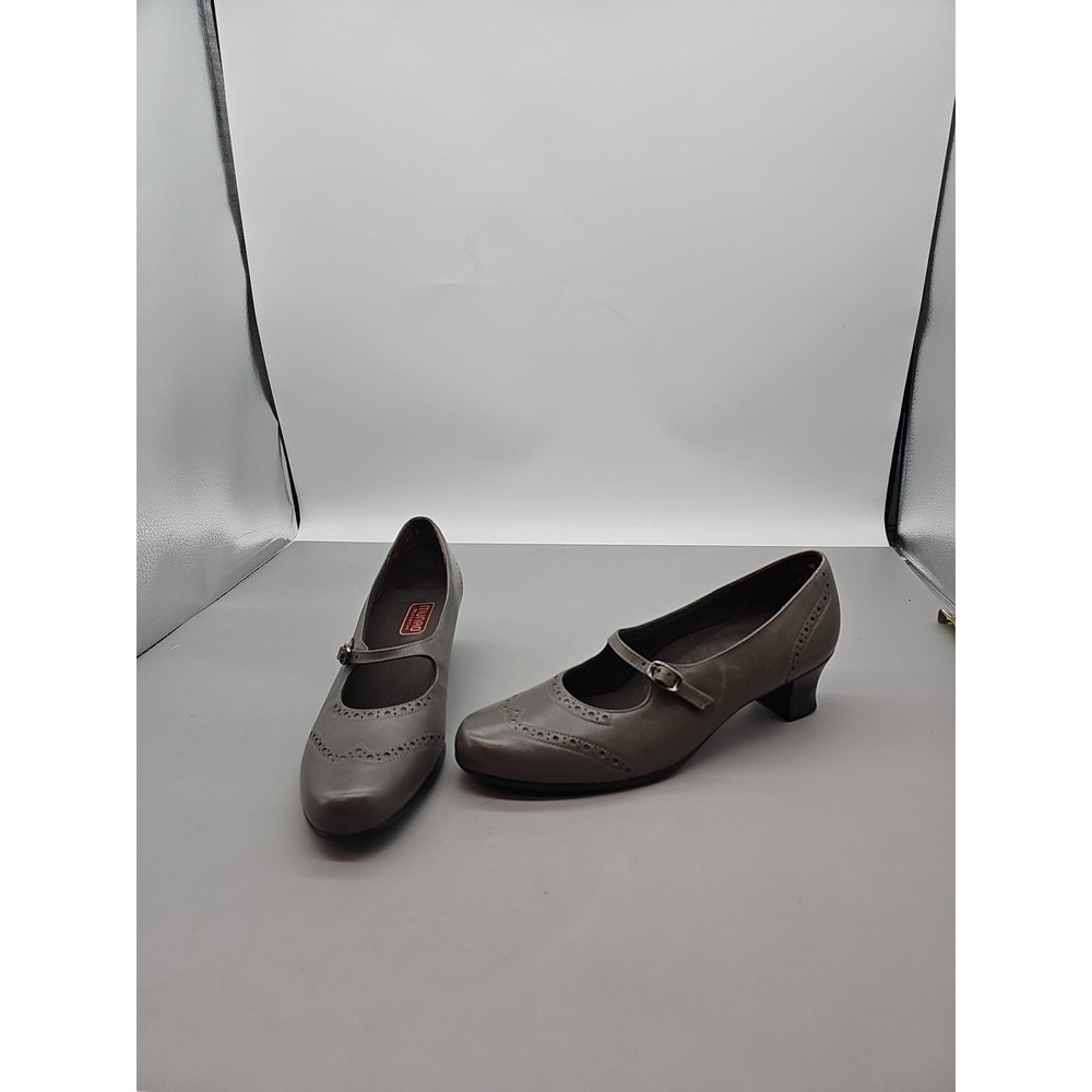 Munro "Isabel" Soft Italian Leather Tapered Heel Baby Jane Shoes -Womens 10 M